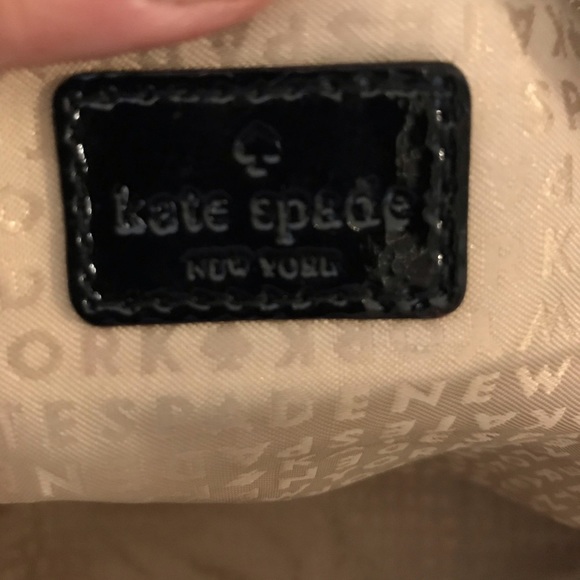 Gorgeous patent Kate Spade bag - Picture 4 of 5